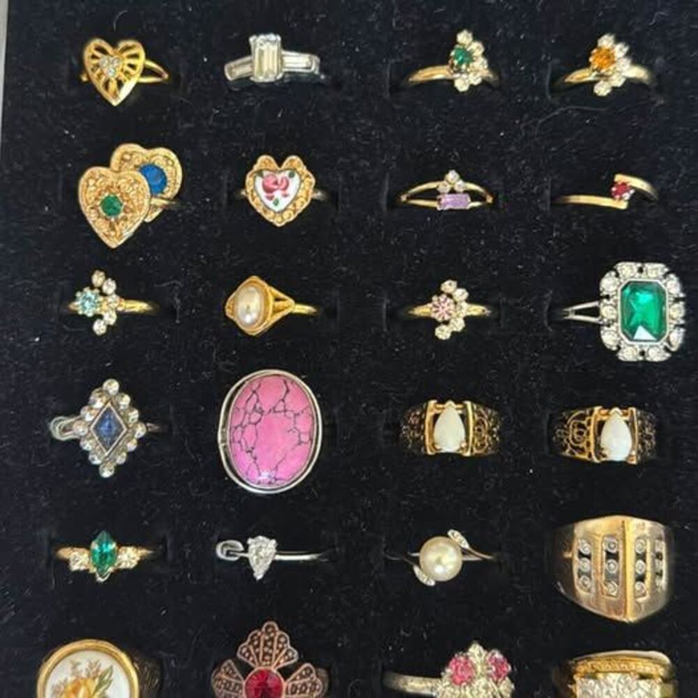$10 each vintage rings size 4.5 to 7